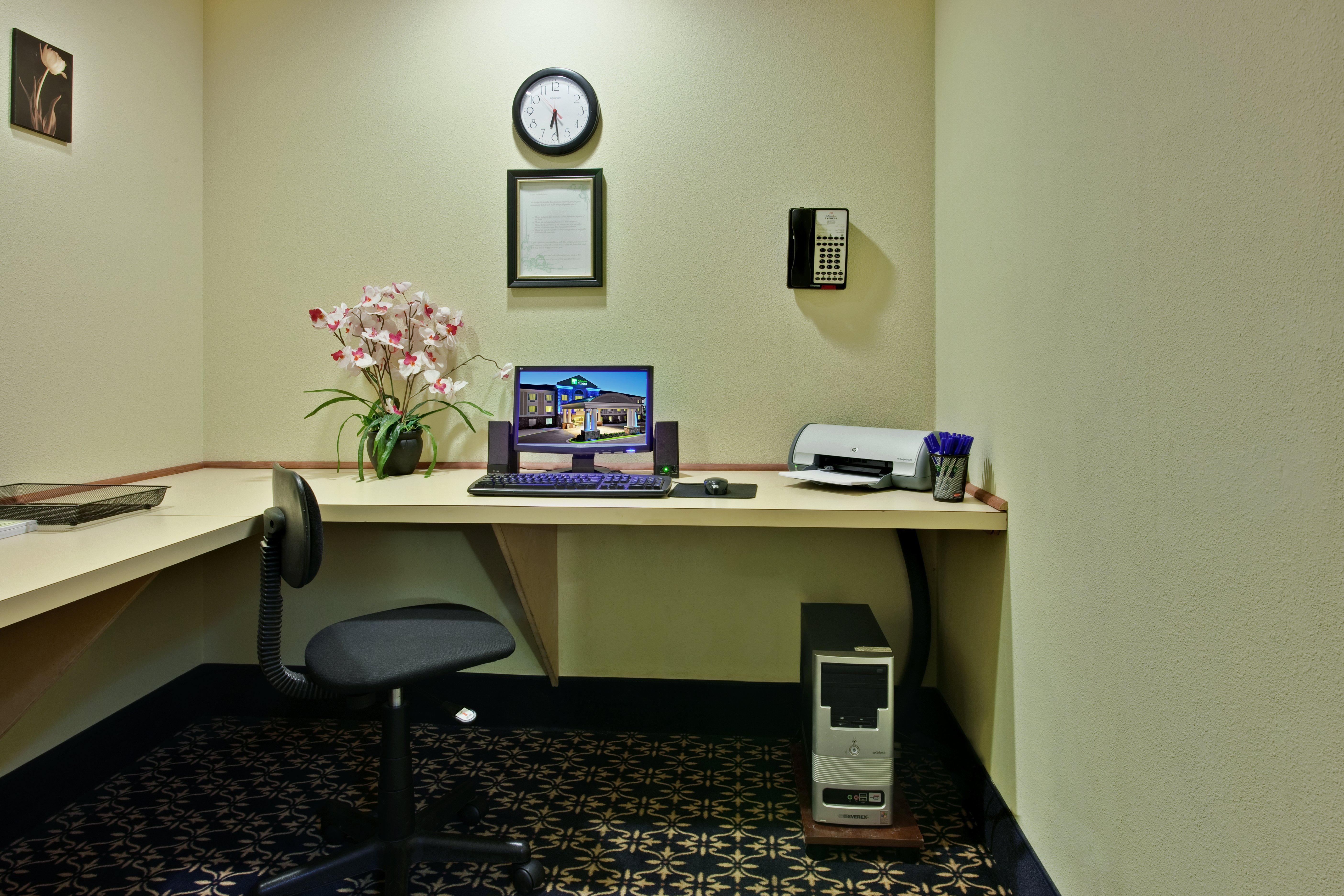 Holiday Inn Express Hotel & Suites Paragould By Ihg Exterior photo