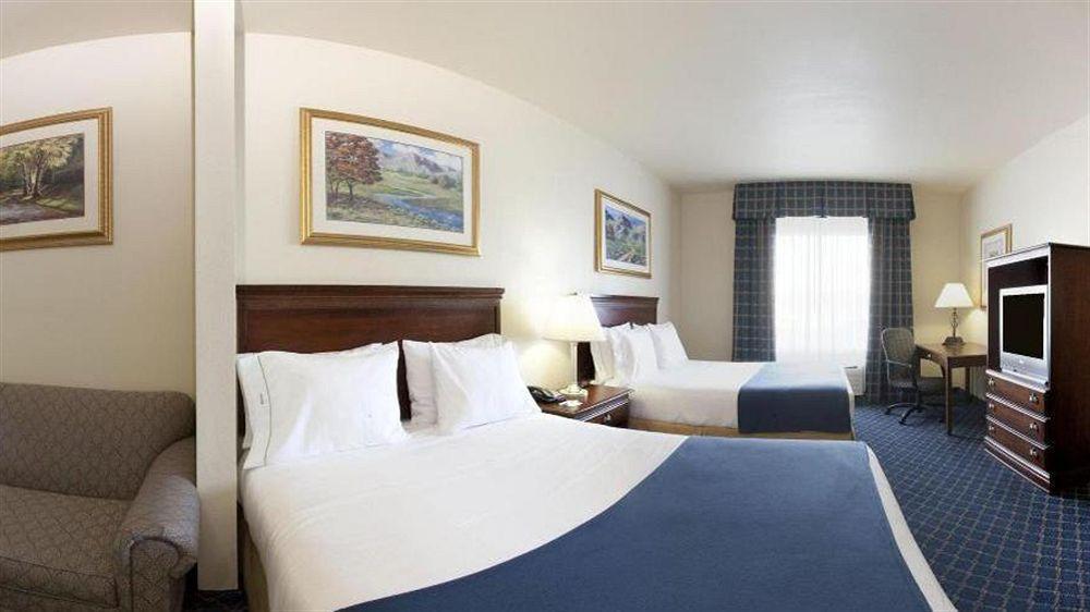 Holiday Inn Express Hotel & Suites Paragould By Ihg Exterior photo